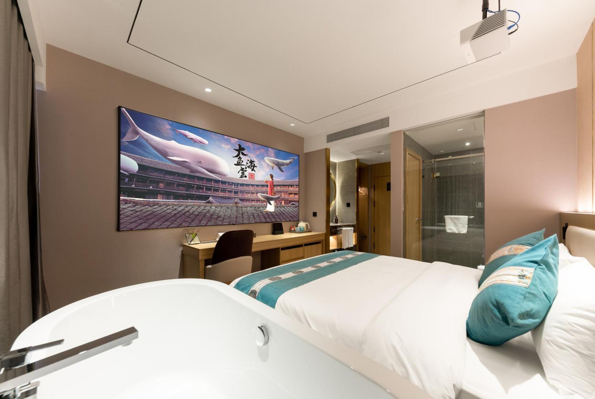 酒店 East Sacred Hotel--very Near Tiananmen Square ,the Forbidden City,the Temple Of Heaven ,3 Minutes' Walk To Wangfujing Subway ,located In The Center Of Beijing, Many Shopping Malls Around,newly Renovated Hotel-able To Receive Foreign Guests 5*